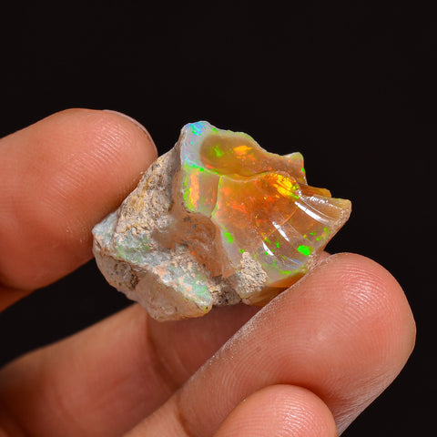 Attractive Top Grade Quality 100% Natural Welo Fire Ethiopian Opal Fancy Rough Loose Gemstone For Making Jewelry 26X18X14MM 22.00 Cts KR6352 Sunkarton