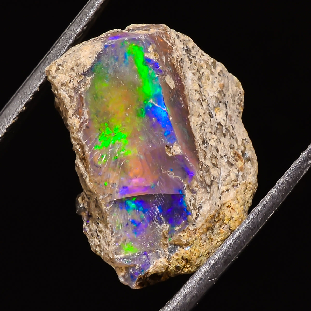 100% Natural Welo Fire Ethiopian Opal Rough Loose Gemstone 16X12X8 MM 10.5 Cts. Sunkarton